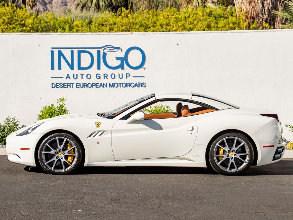 2010 Ferrari California Base