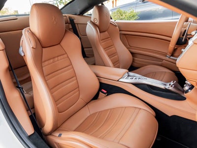 2010 Ferrari California Base