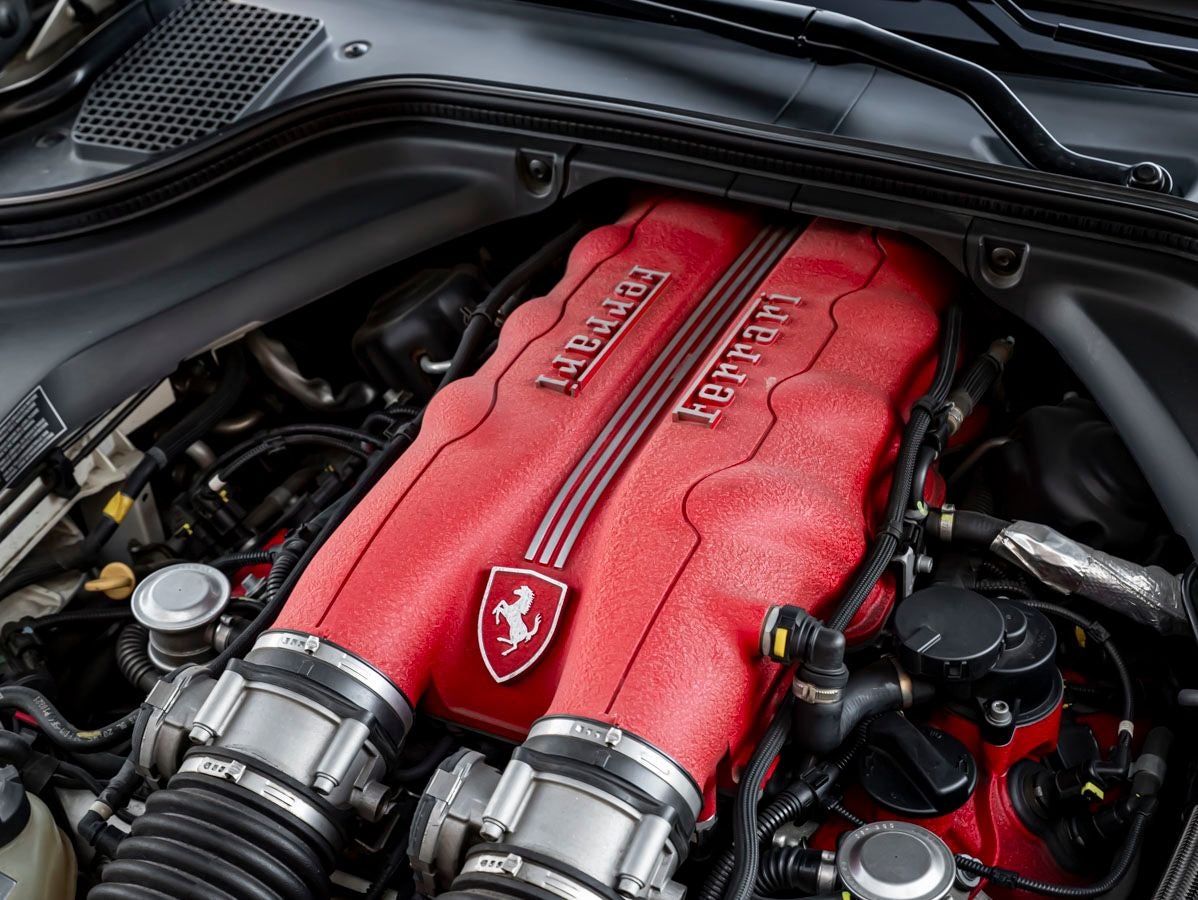 2010 Ferrari California Base