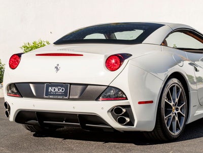 2010 Ferrari California Base