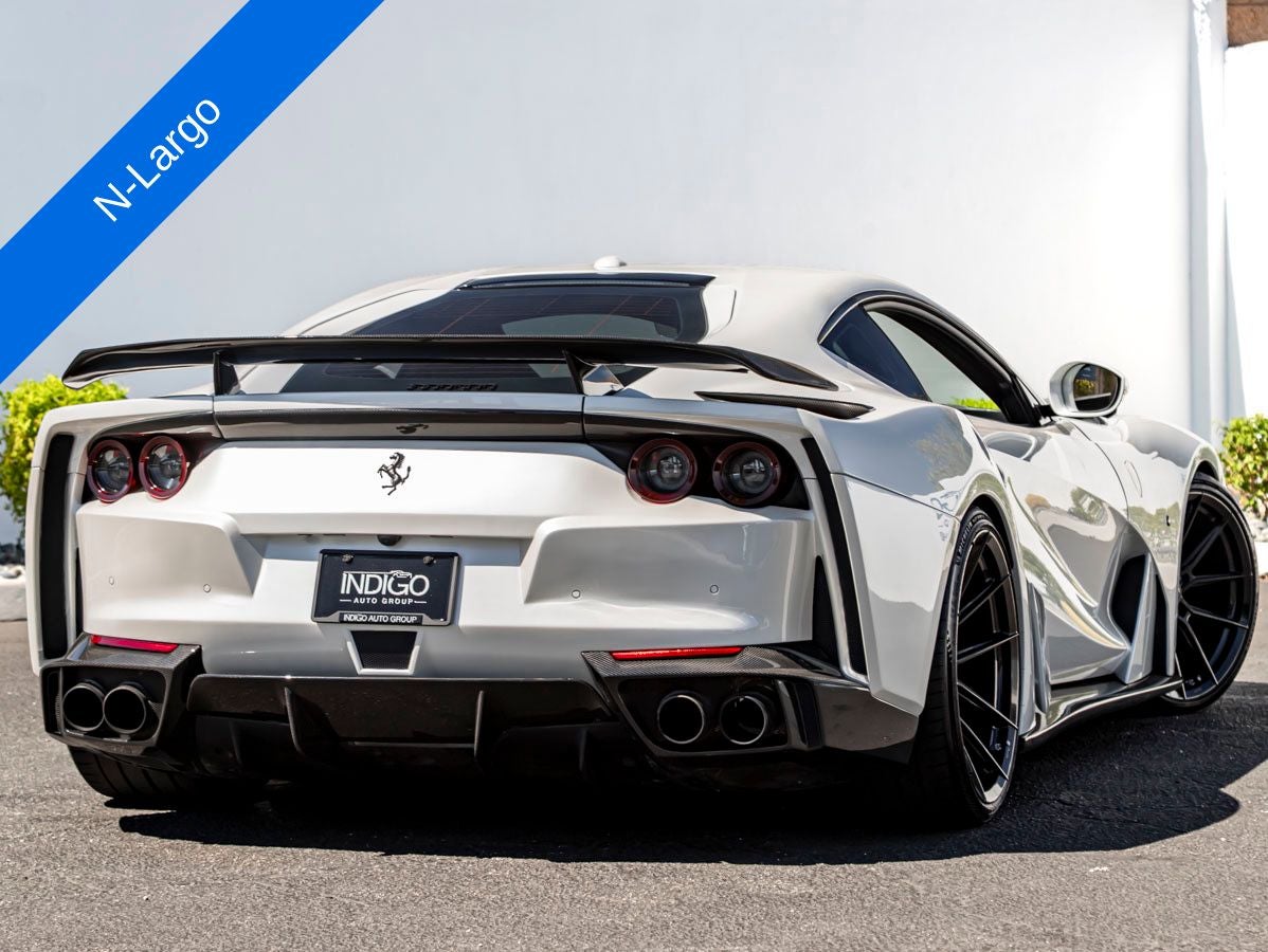 2020 Ferrari 812 Superfast Base