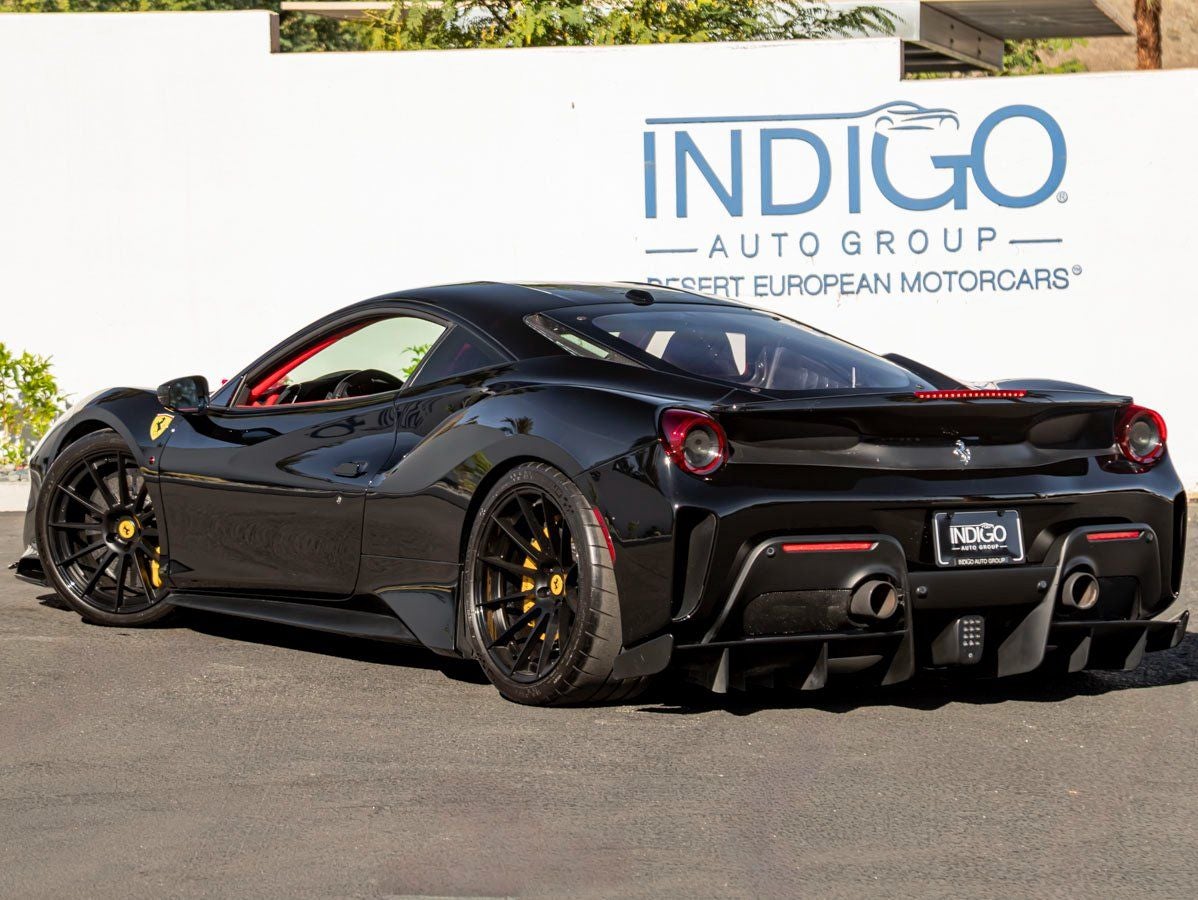 2020 Ferrari 488 Pista Base
