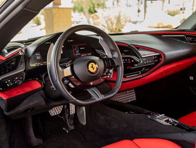 2022 Ferrari SF90 Stradale Base