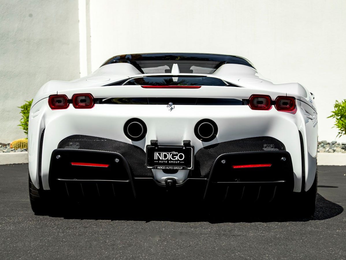 2024 Ferrari SF90 Spider Base