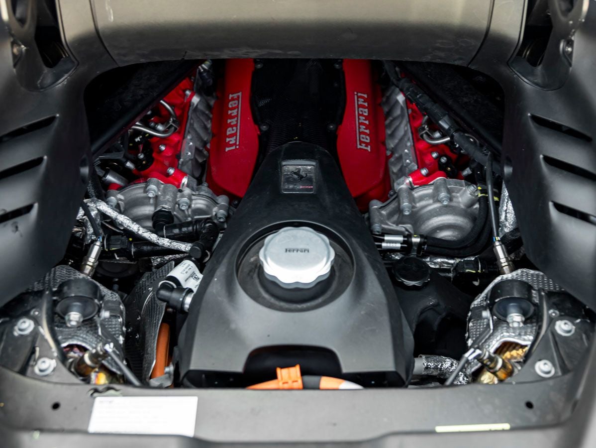 2024 Ferrari SF90 Spider Base