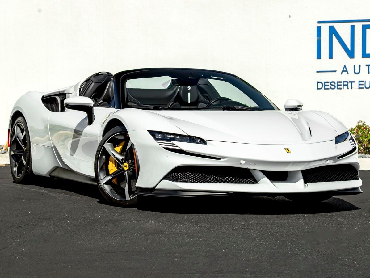 2024 Ferrari SF90 Spider Base