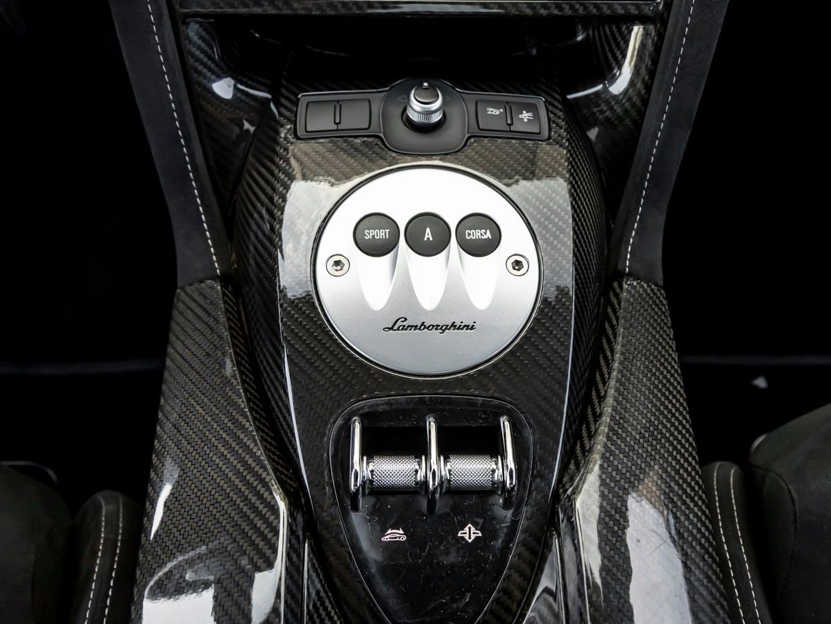 2012 Lamborghini Gallardo LP570-4 Spyder Performante