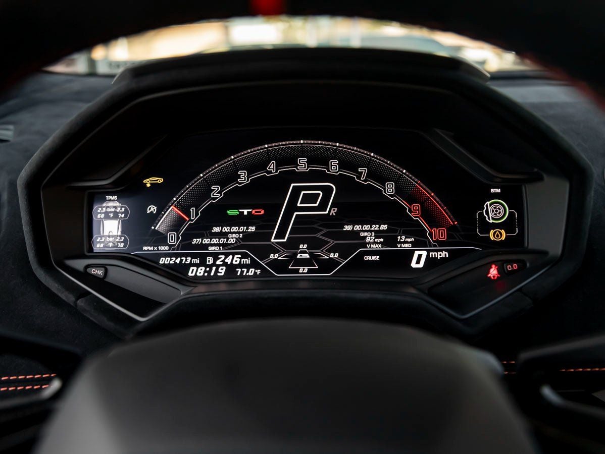 2022 Lamborghini Huracan STO Base