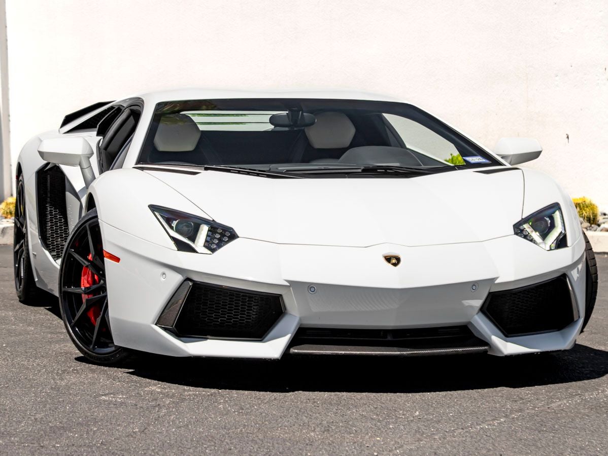 2014 Lamborghini Aventador Base