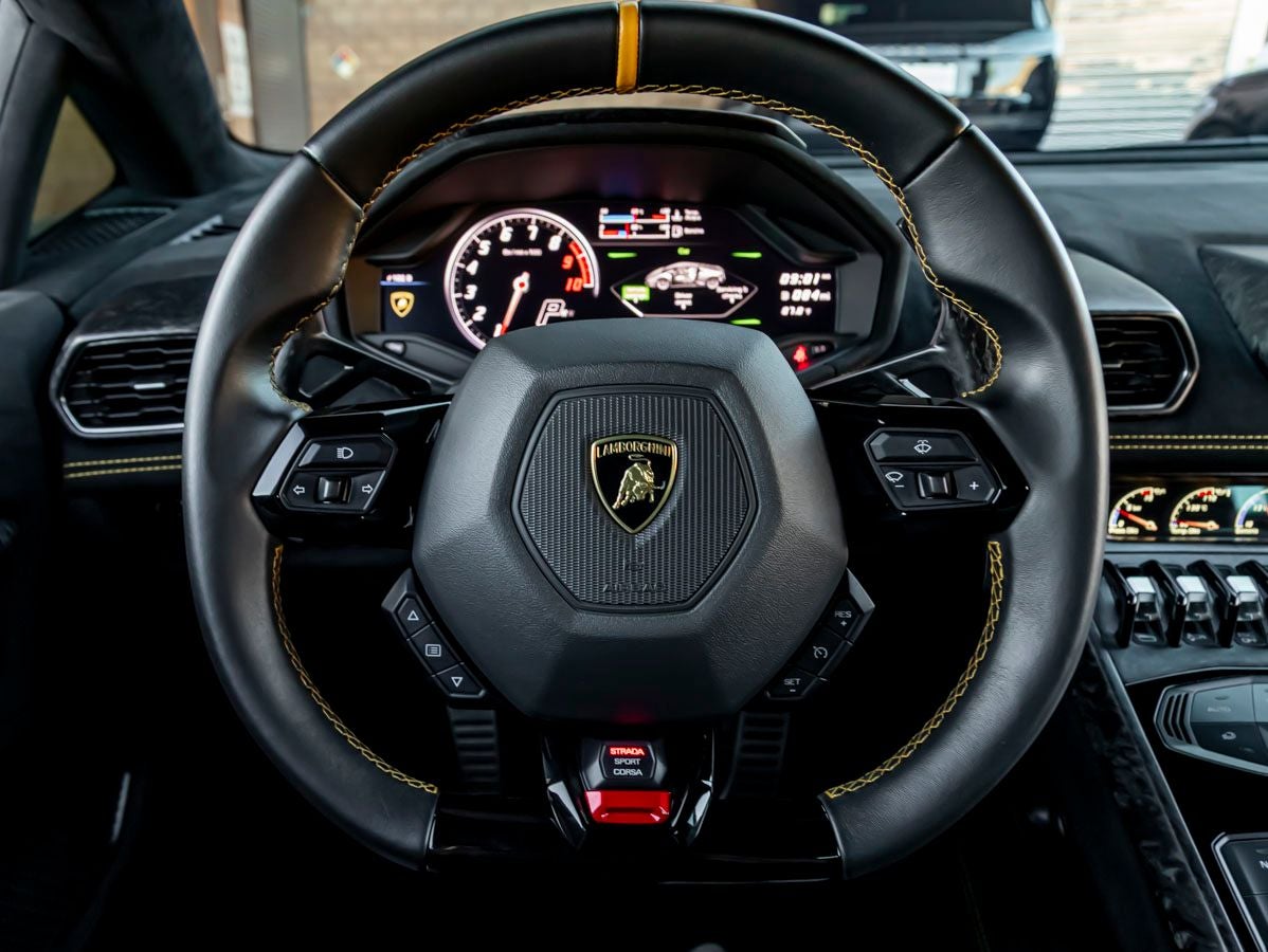 2019 Lamborghini Huracan Performante