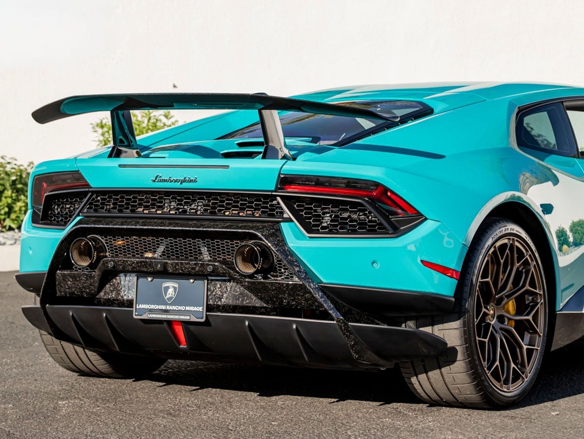 2019 Lamborghini Huracan Performante