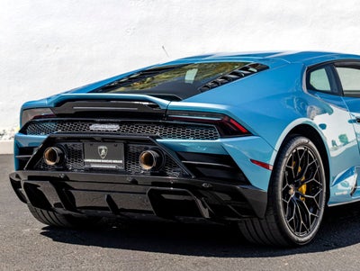 2022 Lamborghini Huracan EVO Base