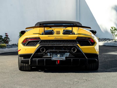 2019 Lamborghini Huracan Performante