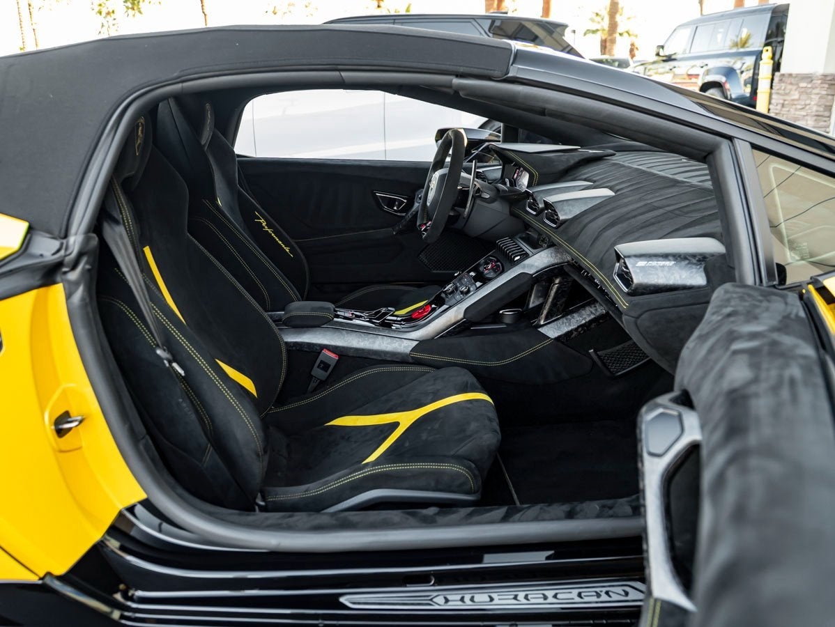 2019 Lamborghini Huracan Performante