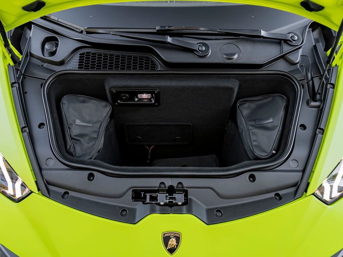 2019 Lamborghini Huracan Performante
