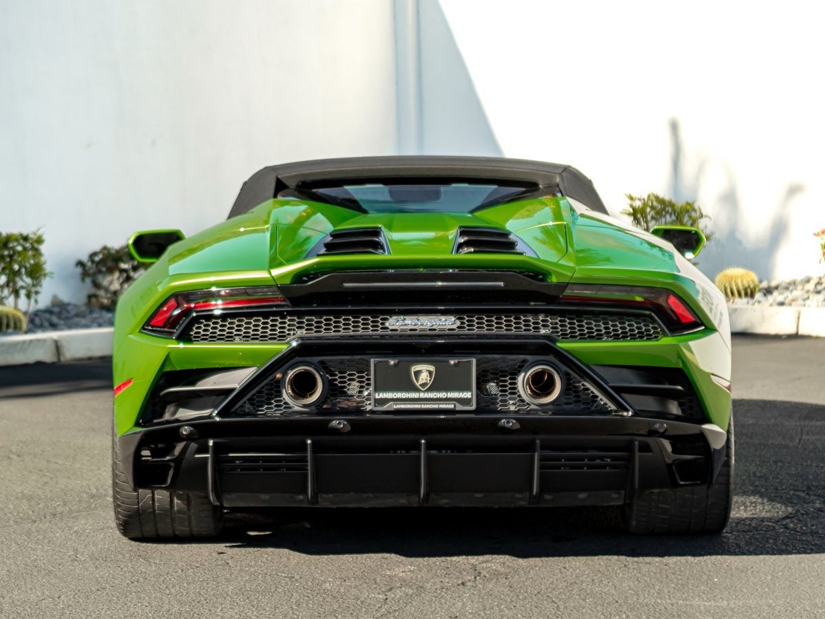 2020 Lamborghini Huracan EVO Base