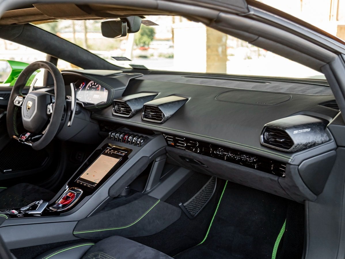 2020 Lamborghini Huracan EVO Base