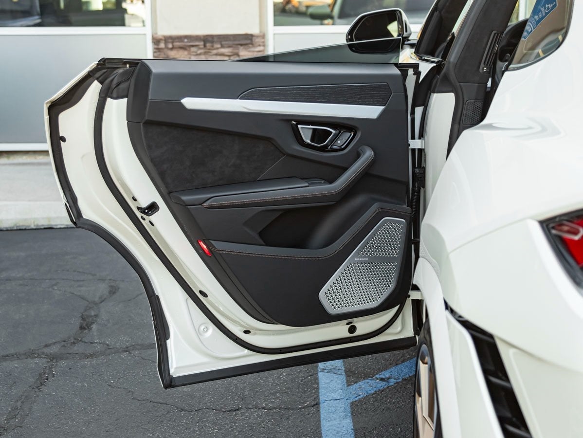 2024 Lamborghini Urus S