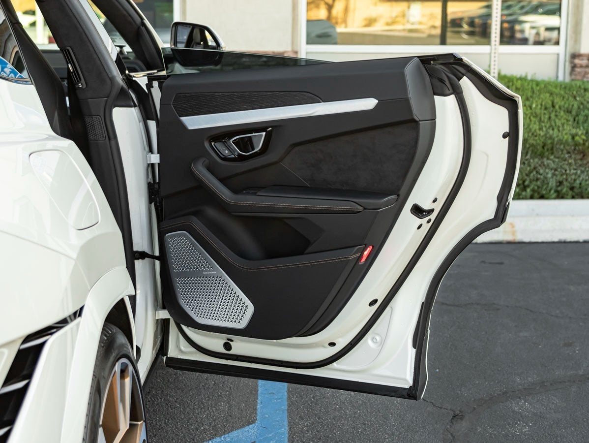 2024 Lamborghini Urus S