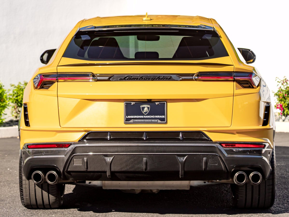 2024 Lamborghini Urus Performante