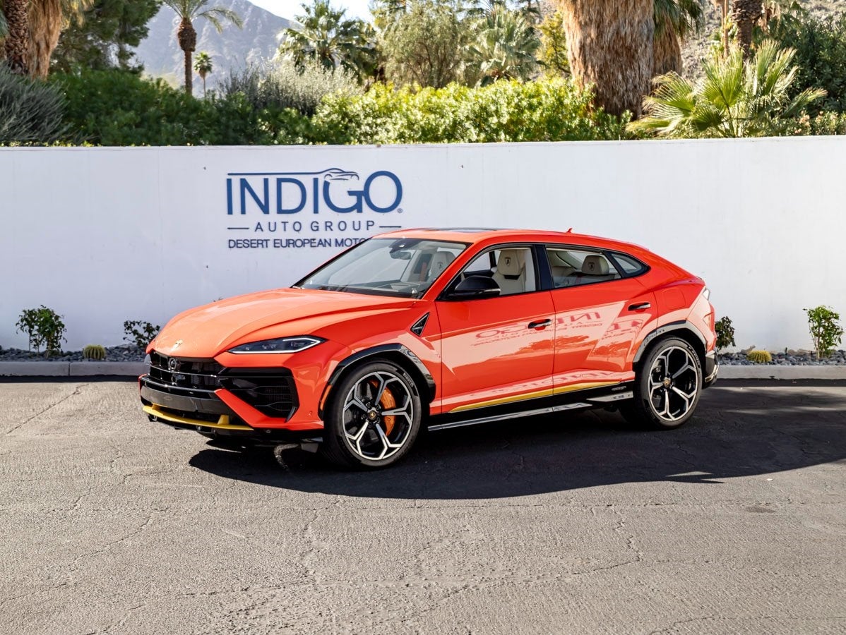 2025 Lamborghini Urus SE