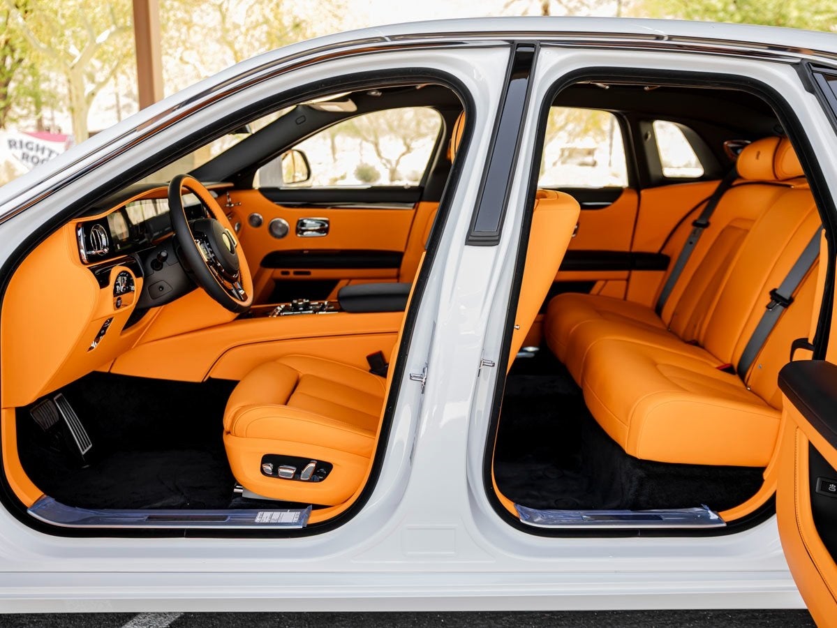 2025 Rolls-Royce Ghost 