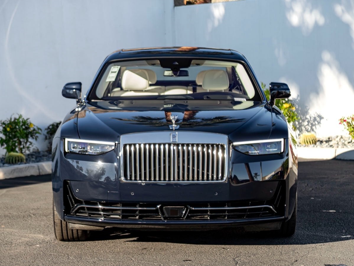2025 Rolls-Royce Ghost 
