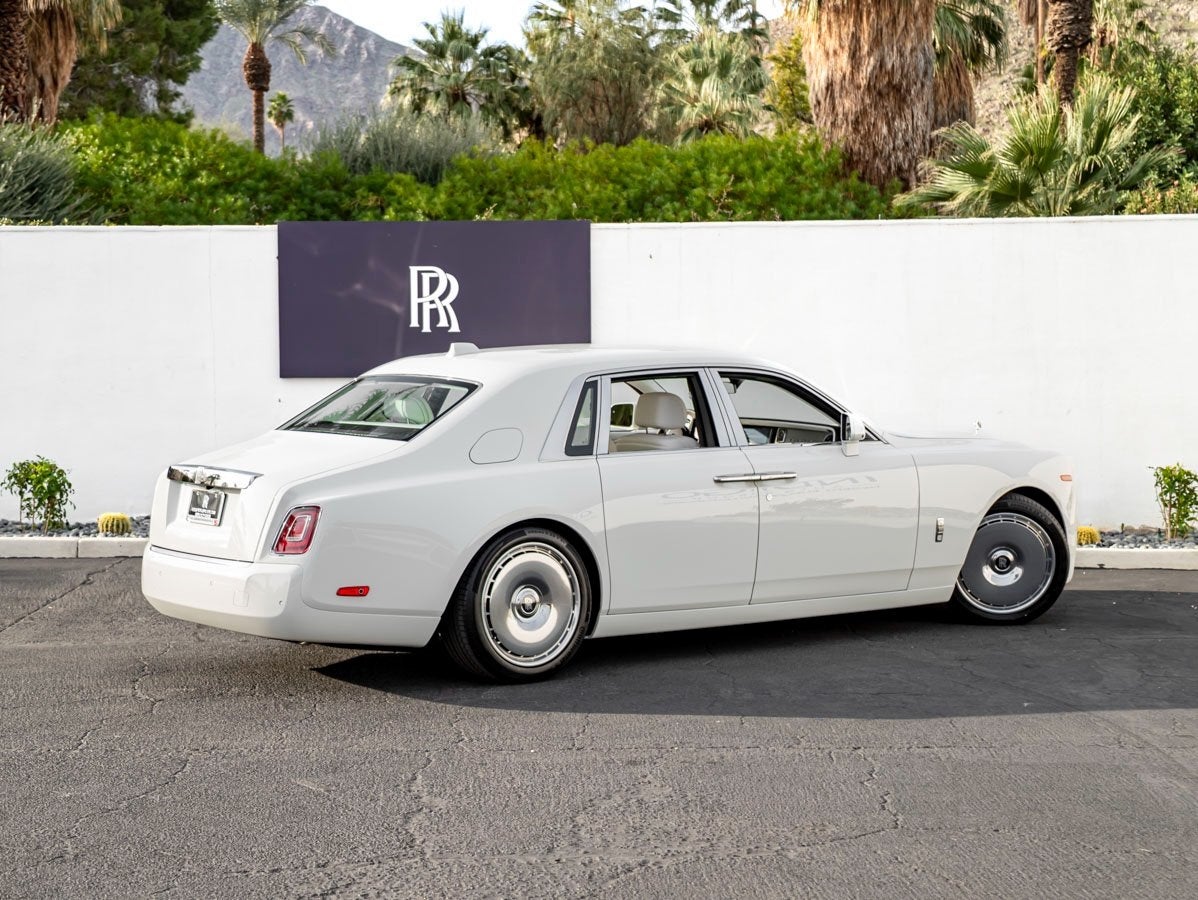 2026 Rolls-Royce Phantom 