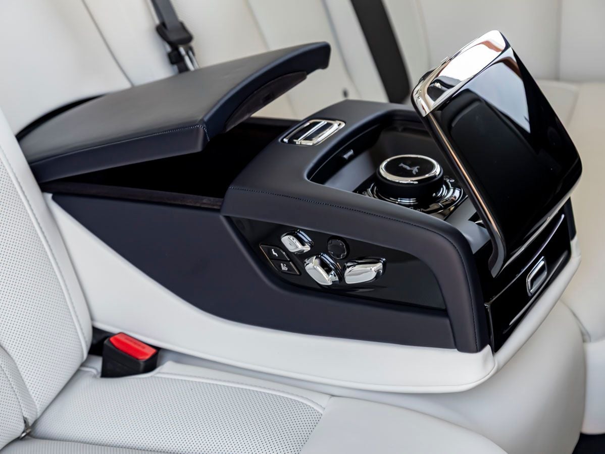 2026 Rolls-Royce Phantom 