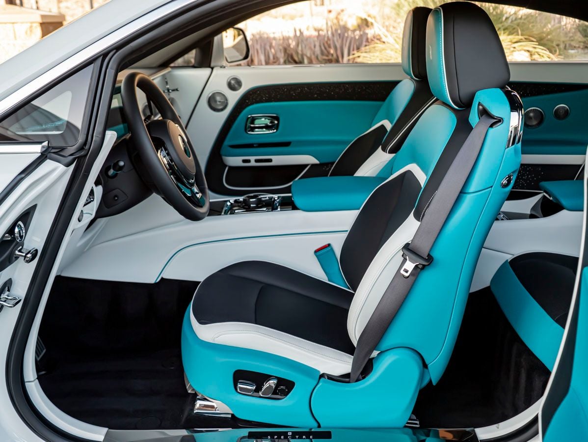 2025 Rolls-Royce Spectre 