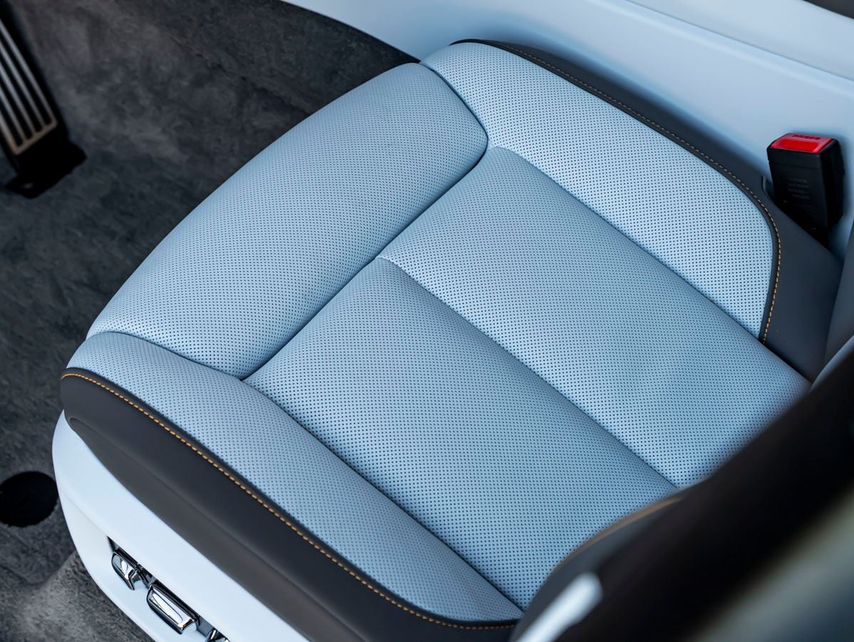 2026 Rolls-Royce Cullinan 