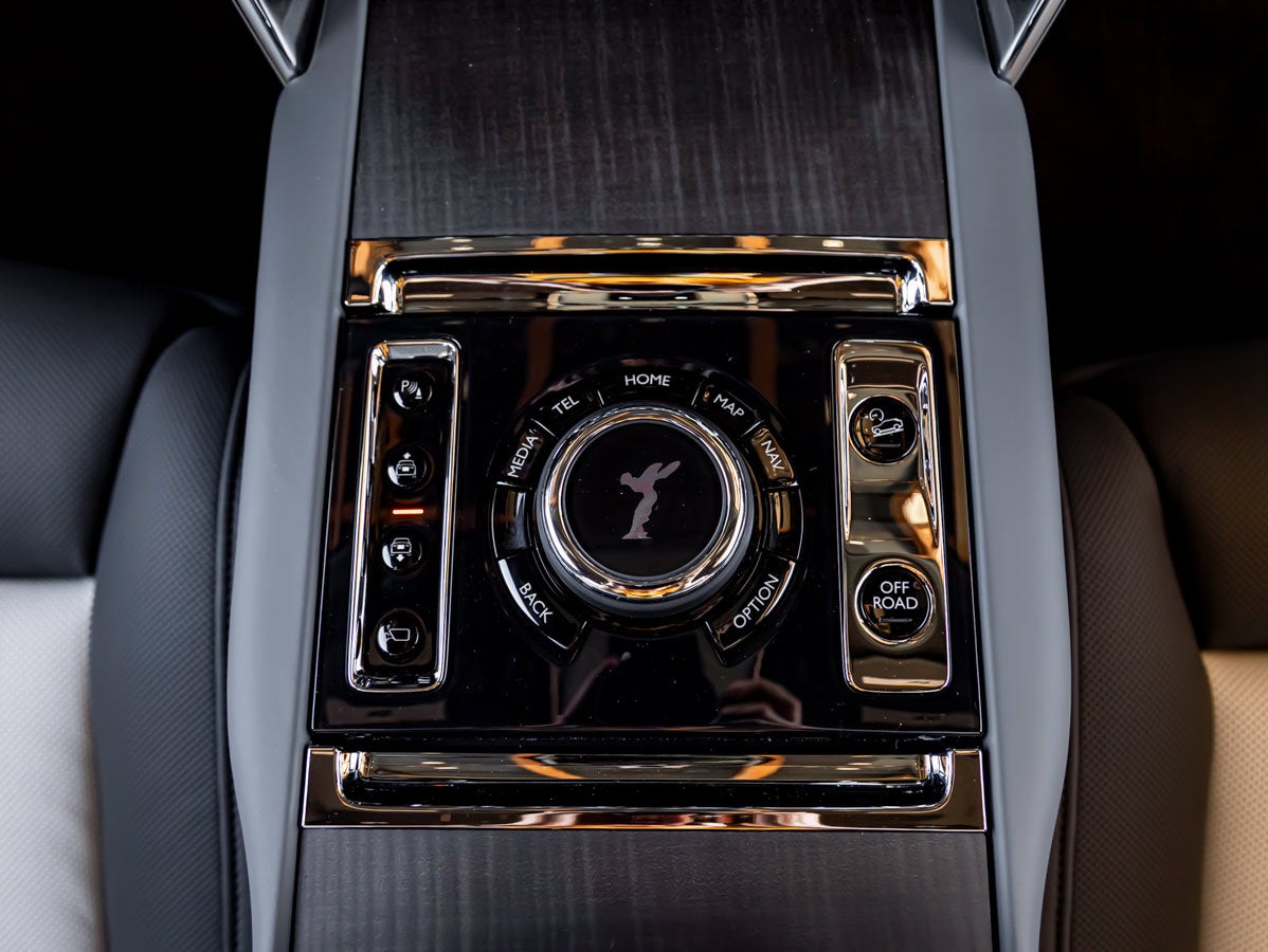 2027 Rolls-Royce Cullinan 