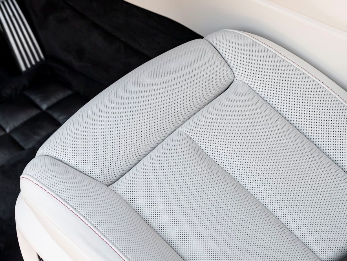 2027 Rolls-Royce Cullinan 