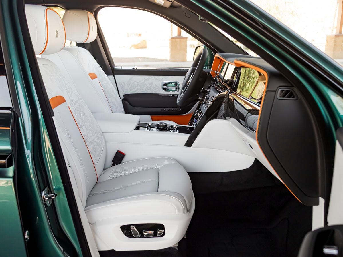 2027 Rolls-Royce Black Badge Cullinan
