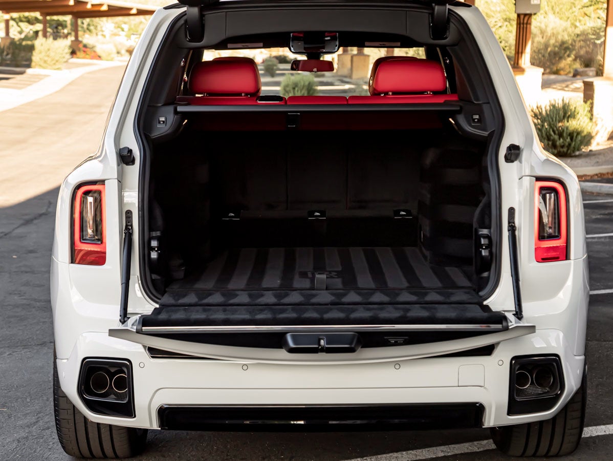 2027 Rolls-Royce Black Badge Cullinan