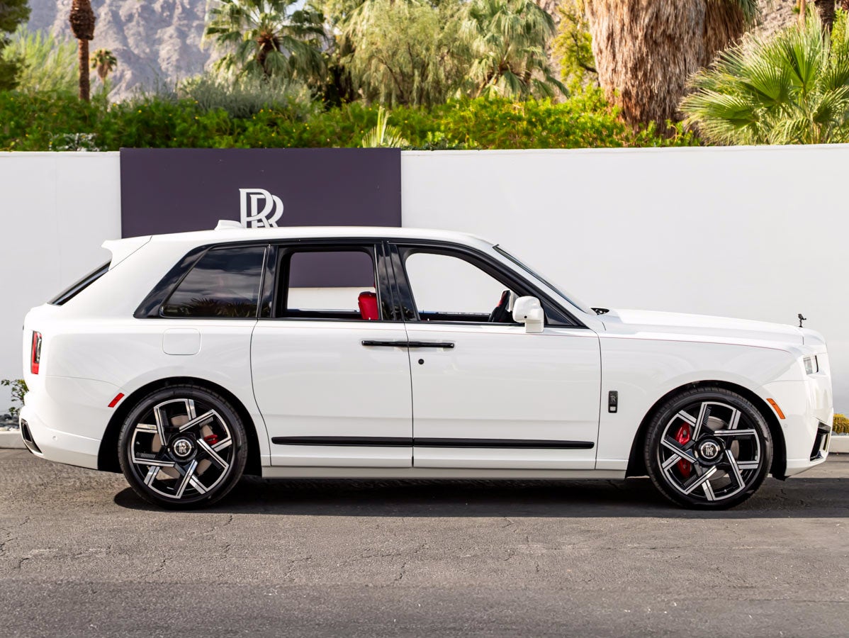 2027 Rolls-Royce Black Badge Cullinan