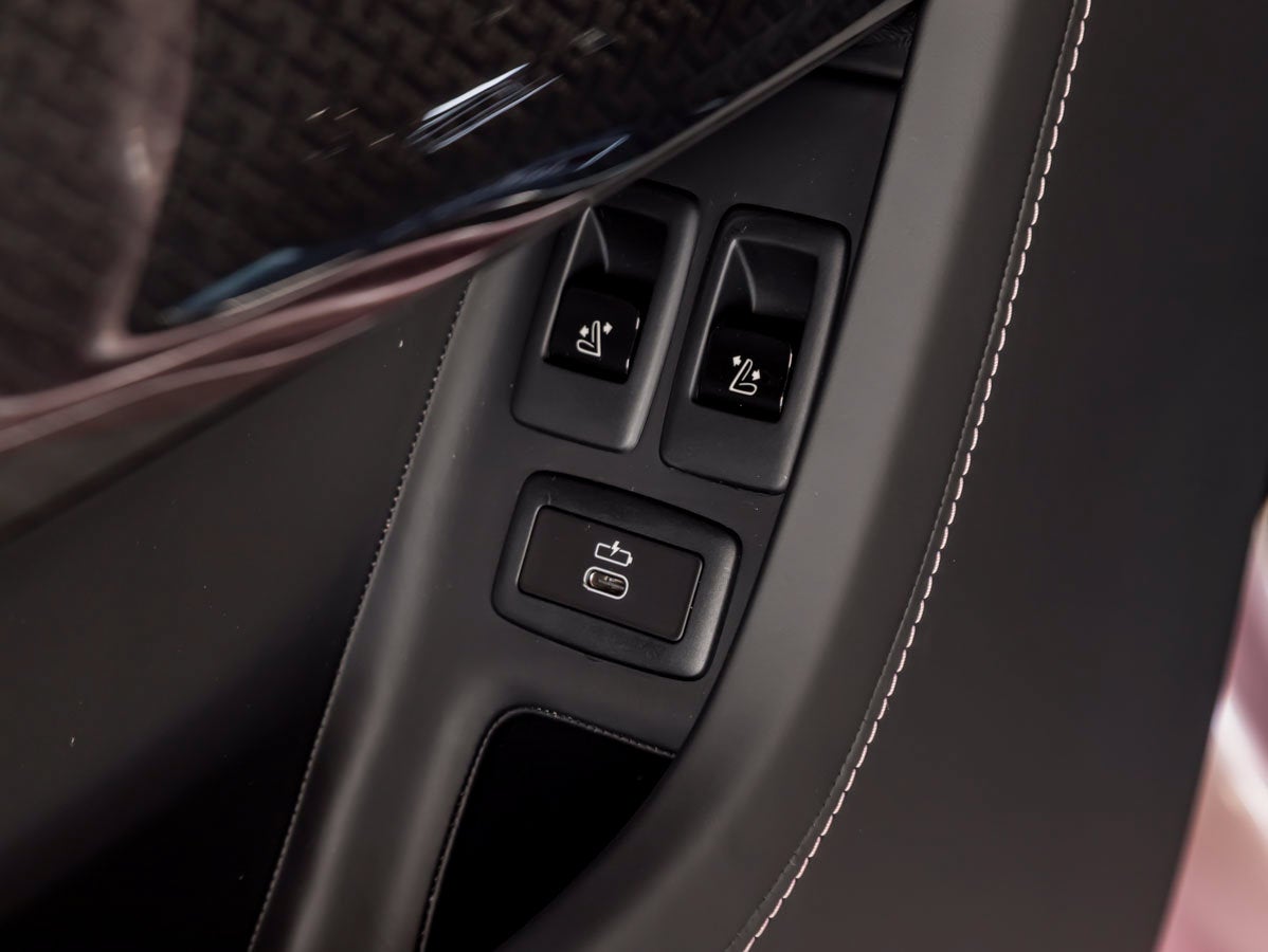 2027 Rolls-Royce Black Badge Cullinan
