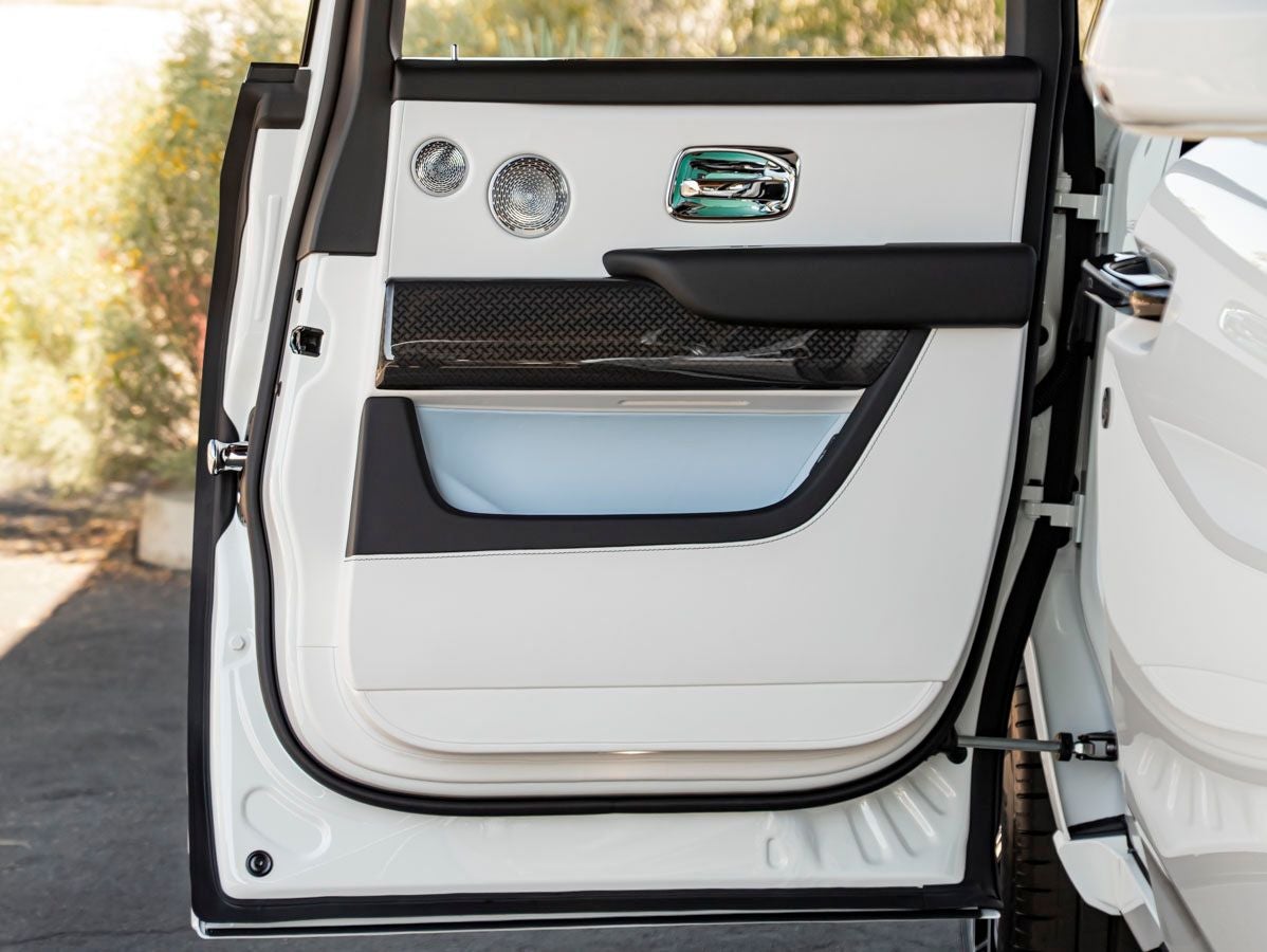 2026 Rolls-Royce Black Badge Cullinan