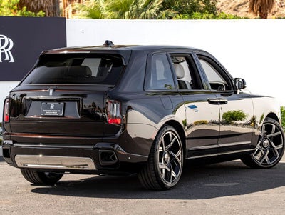 2026 Rolls-Royce Black Badge Cullinan