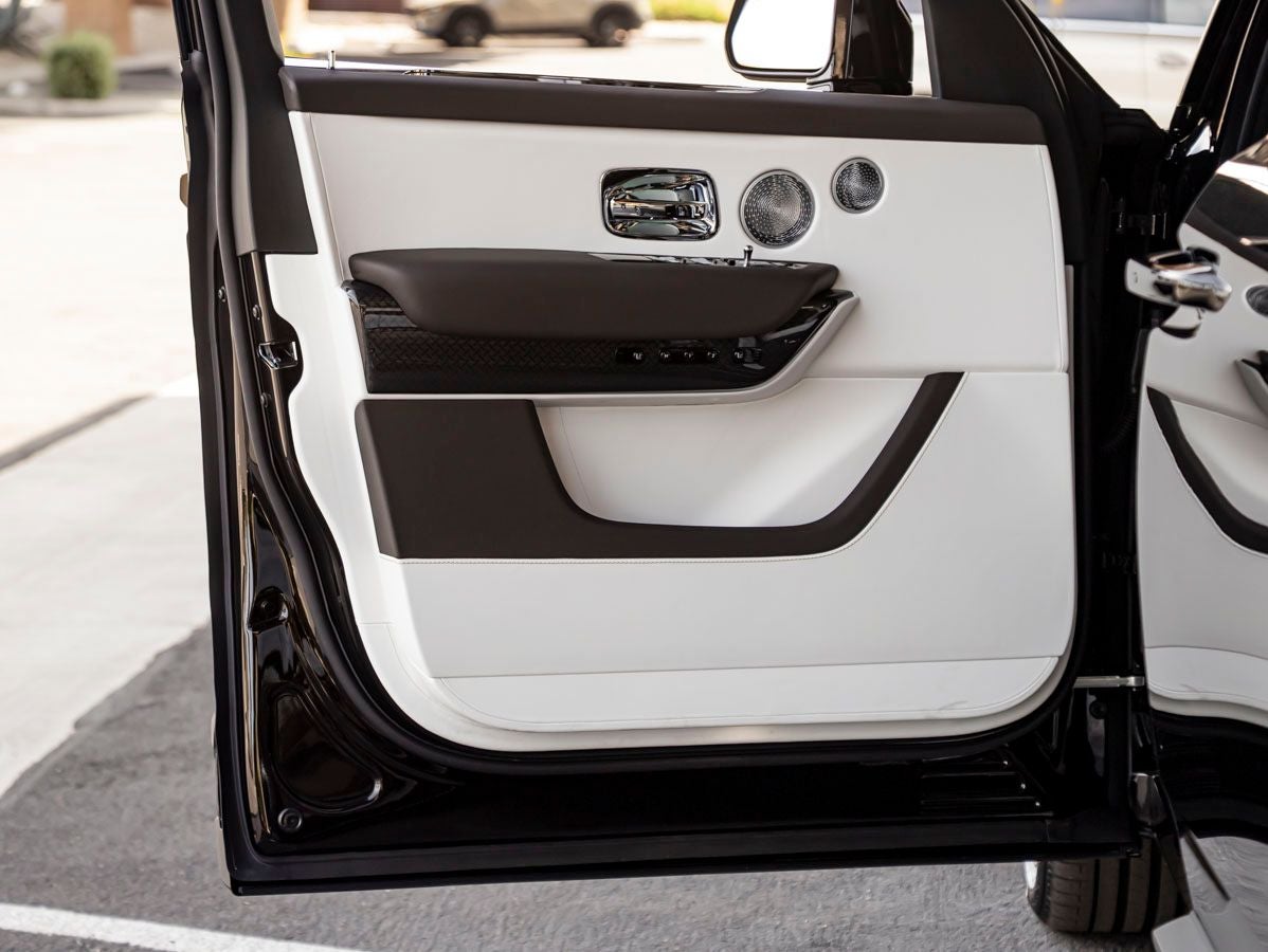 2026 Rolls-Royce Black Badge Cullinan