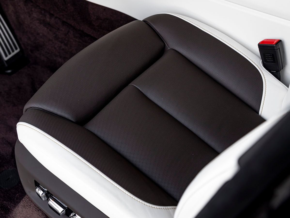 2026 Rolls-Royce Black Badge Cullinan