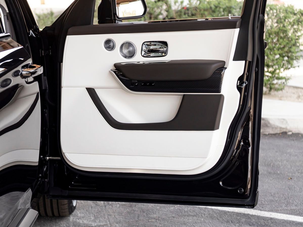 2026 Rolls-Royce Black Badge Cullinan