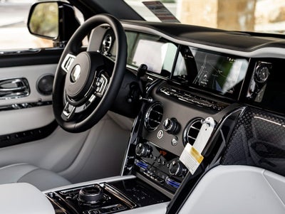 2026 Rolls-Royce Black Badge Cullinan