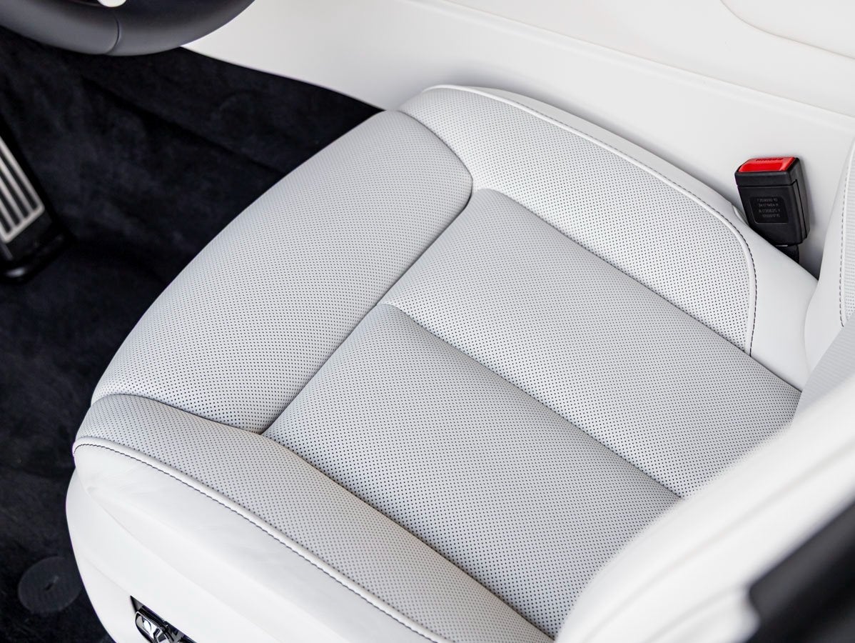 2026 Rolls-Royce Black Badge Cullinan