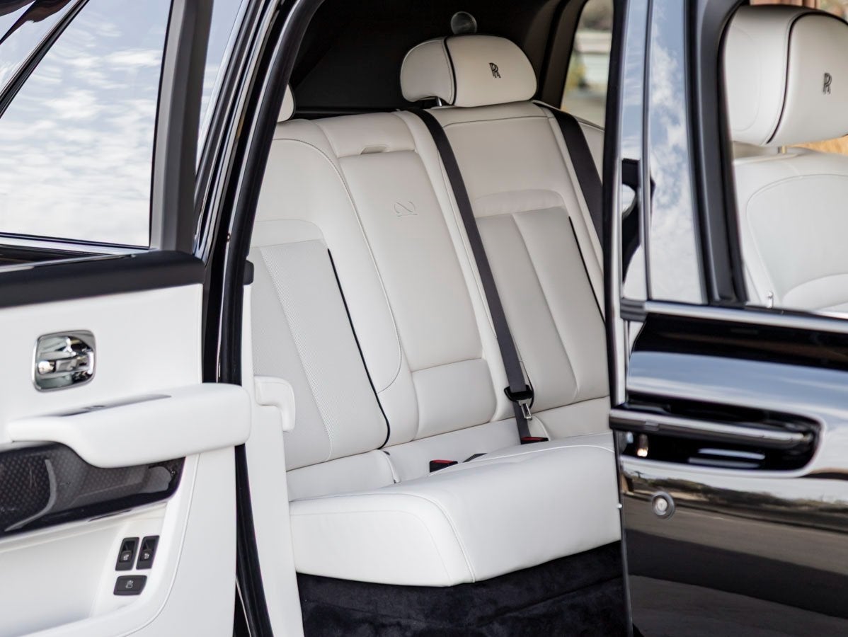 2026 Rolls-Royce Black Badge Cullinan