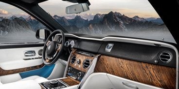 Rolls-Royce Cullinan Cabin
